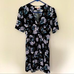Band of Gypsies casual floral dress